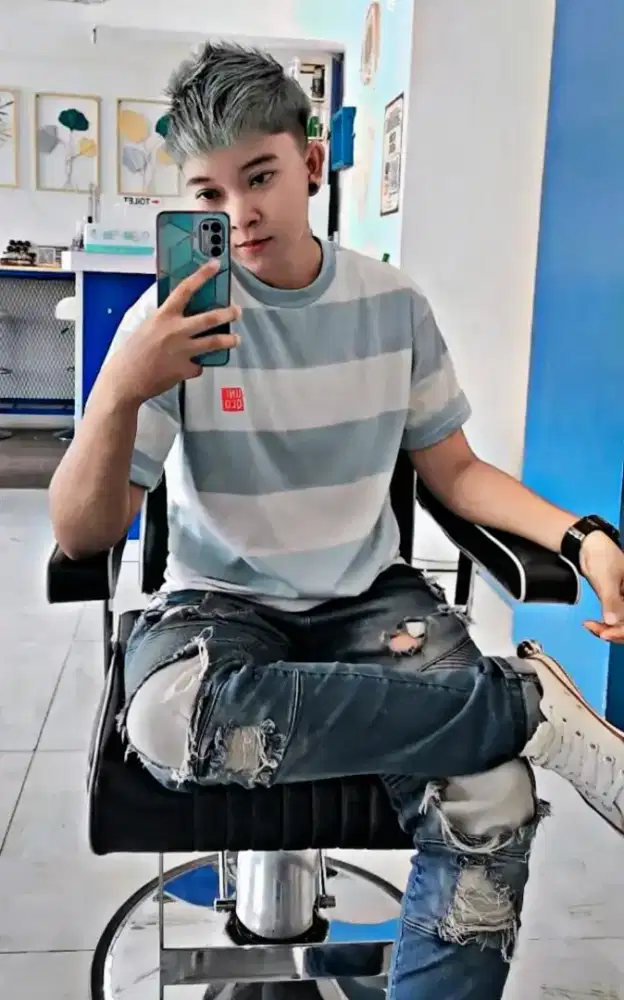 Mencari pekerjaan admin/supir/accounting (tomboy banyak skill)