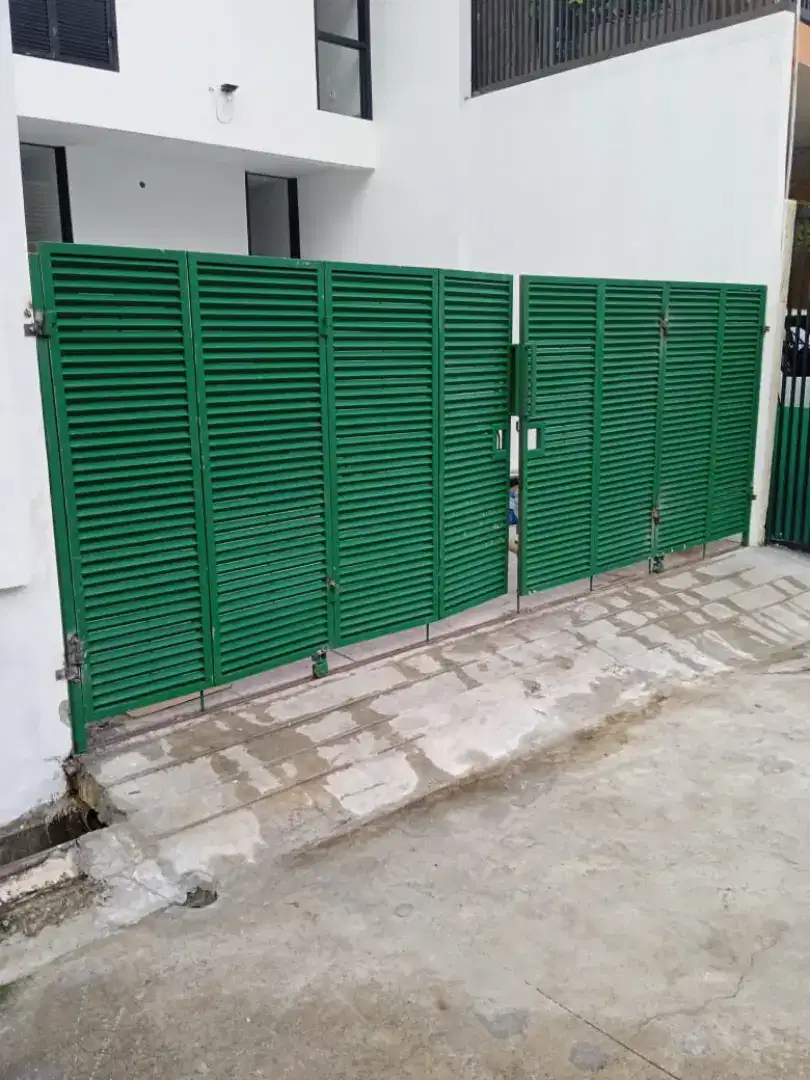 Pintu pagar lipat