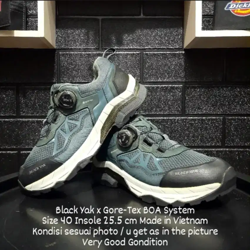 Sepatu Black Yak x Gore-Tex Boa System