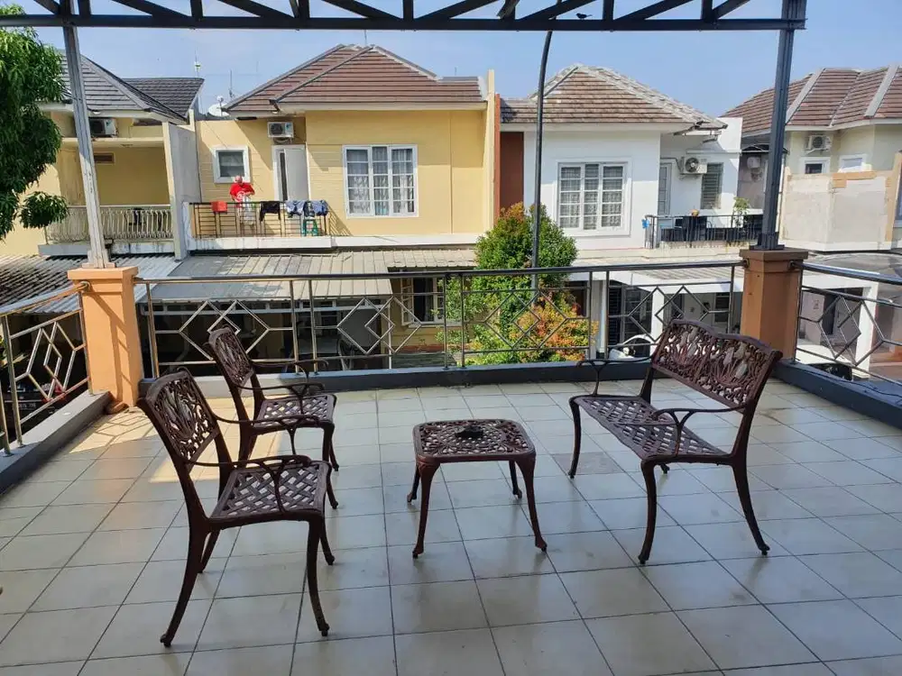 dikontrakkan rumah mewah di kota wisata cibubur full furnish