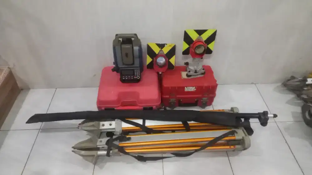 SOKKIA IM-52 TOTAL STATION
