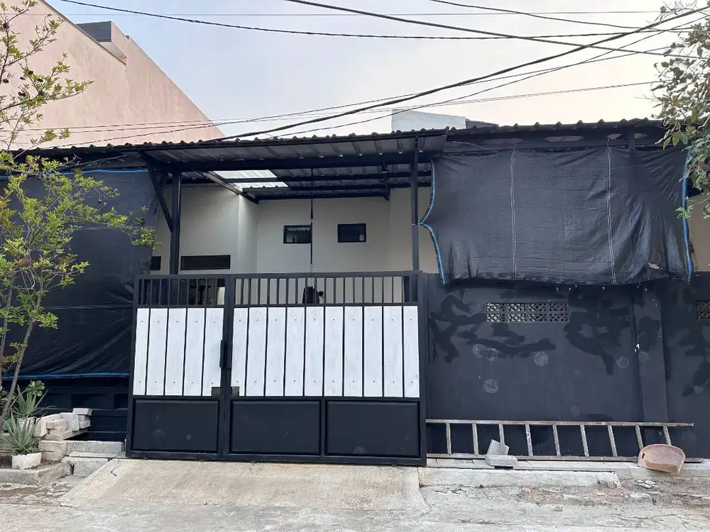 di jual rumah 1 stenga lantai di harapan indah bekasi