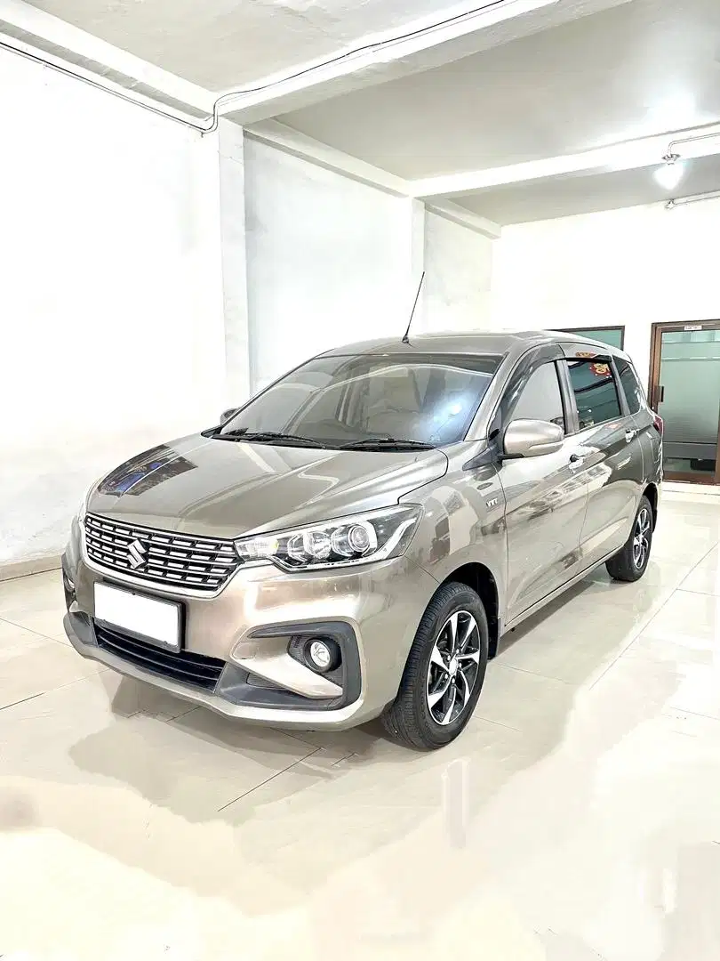 SUZUKI ERTIGA GX AT 2019 ISTIMEWA