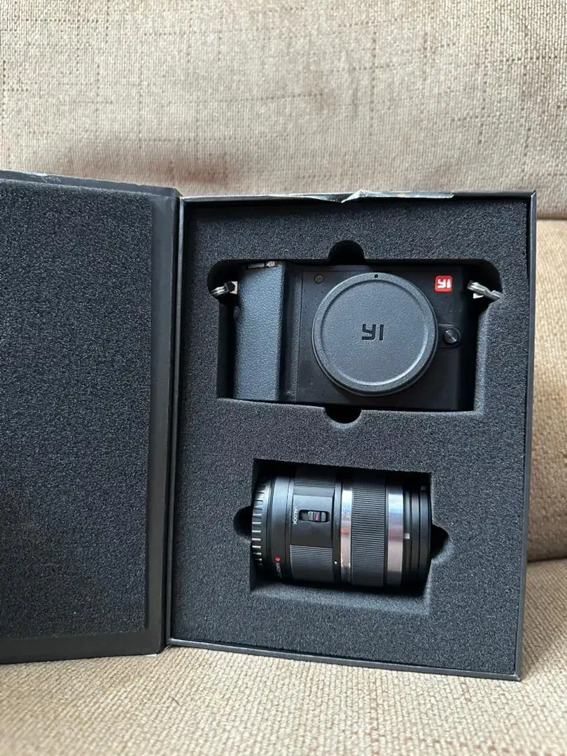 YI M1 MirrorlessDigital Camera with 12-40mm F3.5-5.6 Lens