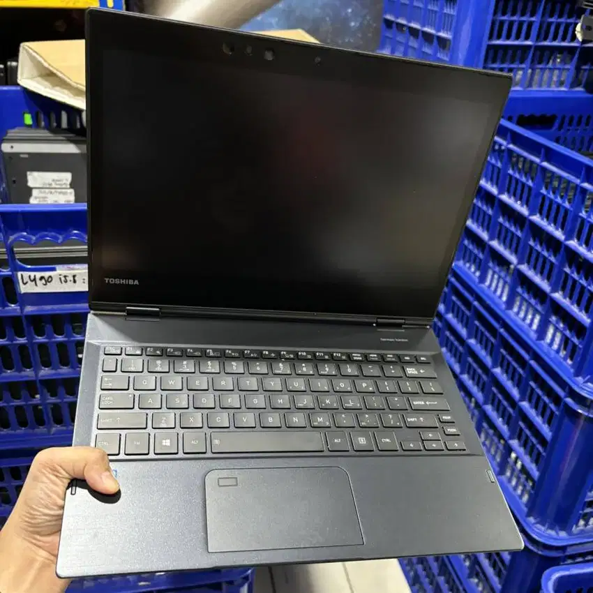 Toshiba dynabook U63 Core i5 G7 13.3inci  VR/NK
