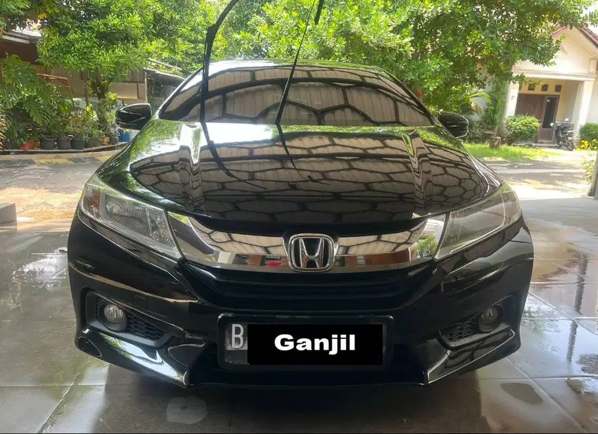 DIJUAL Mobil Honda City GM6 CVT 1.5E Bensin AT, Tahun 2016