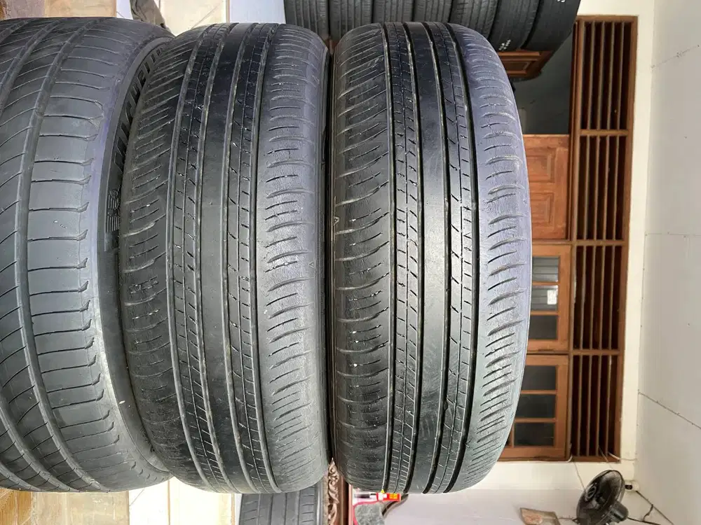 Ban Dunlop Enasave EC300+ 215 60 r17  2pcs