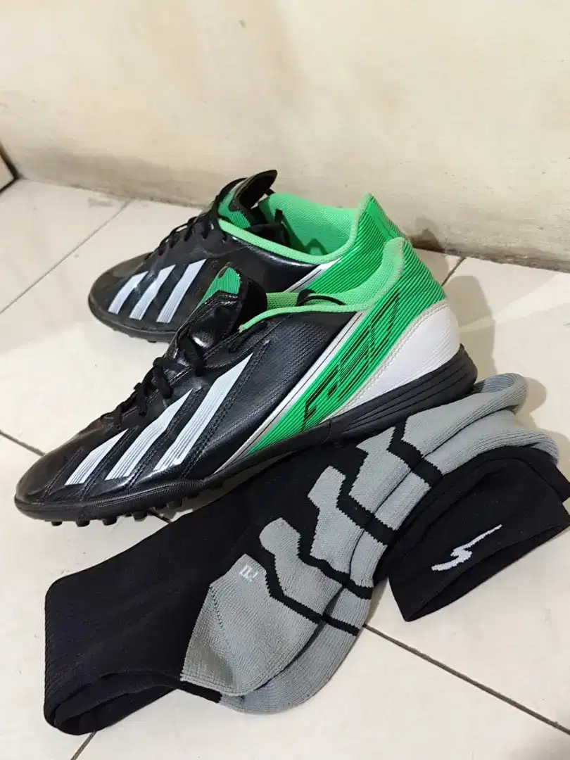 SEPATU FUTSAL MINSOCCER ADIDAS F50 TAPAK TURF