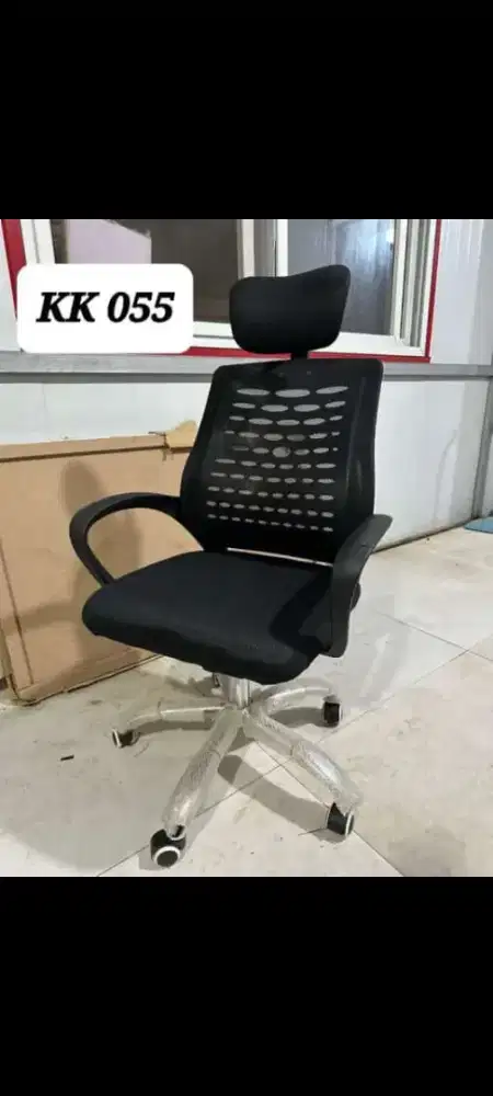 Kursi kantor type 055