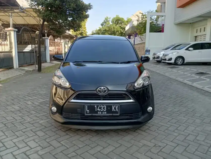 SIENTA V 1.5 MATIC TAHUN 2019