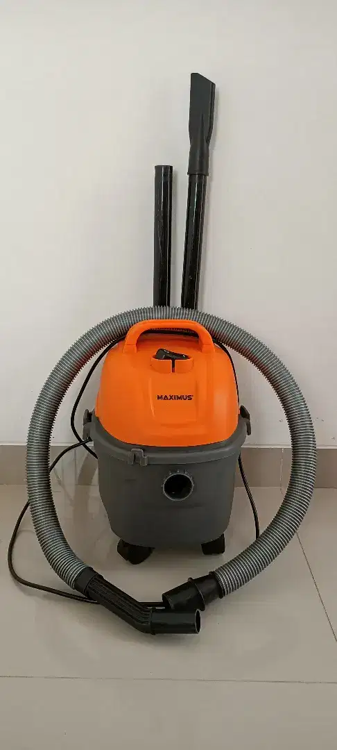 Dijual Vacum cleaner Maximus,berfungsi normal