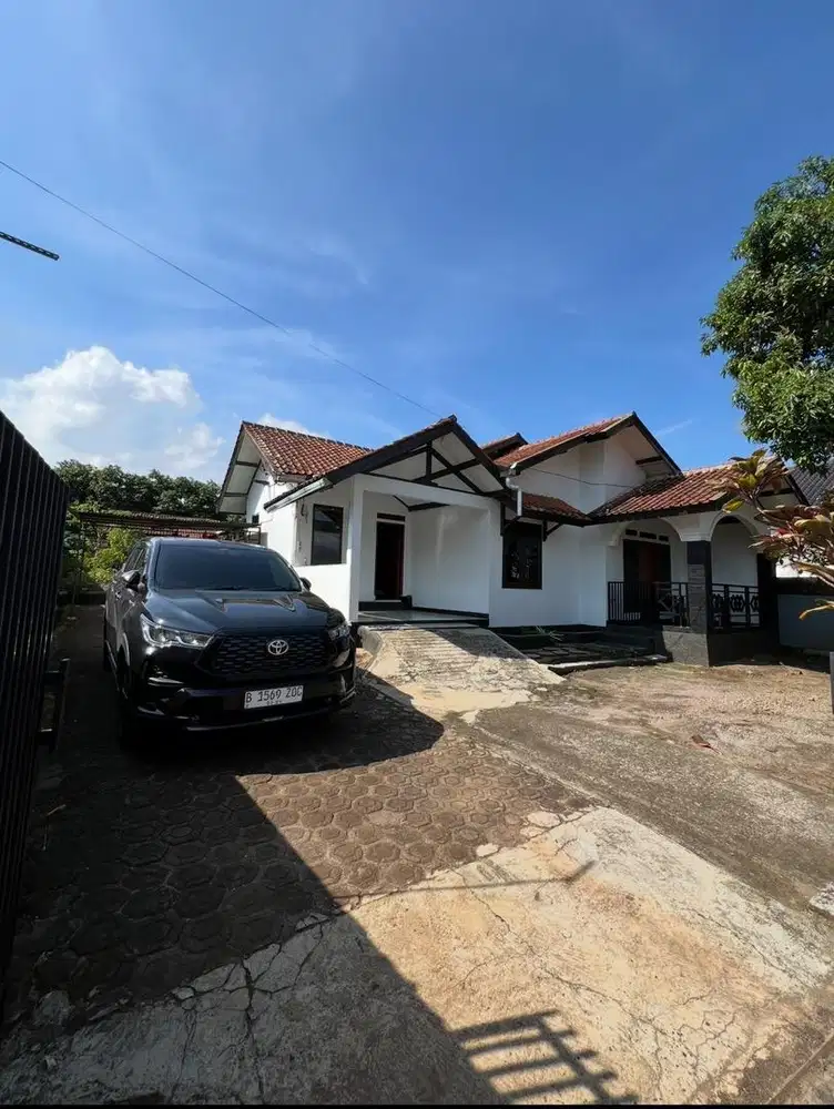 Dijual Rumah Luas LT 514m2/LB 150m2 - cocok untuk investasi dan usaha