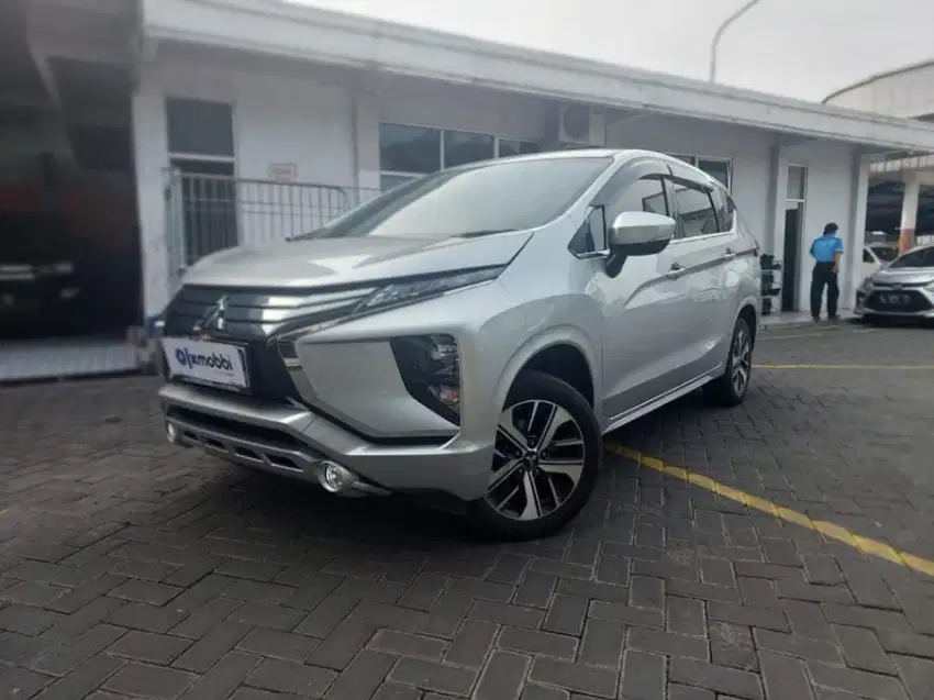 DP MINIM Mitsubishi Xpander 1.5 Sport Bensin Matic 2018 silver CD