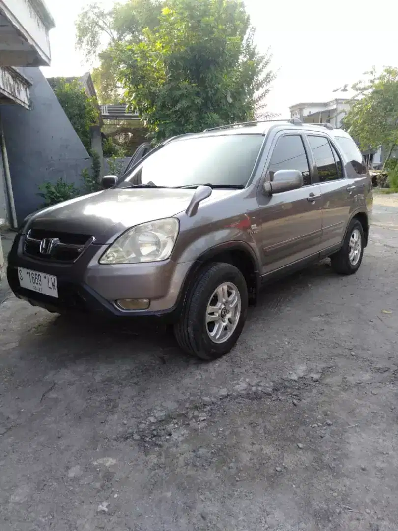 Di jual mobil crv tahun 2003