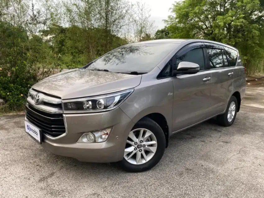 Pajak Panjang Toyota Kijang Innova 2.0 V Bensin-AT 2018 Coklat WYM