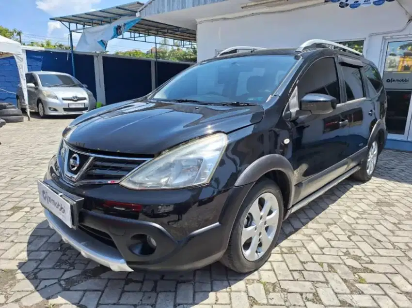 DP Rendah-Nissan Grand livina 1.5 X-Gear Bensin-AT 2015