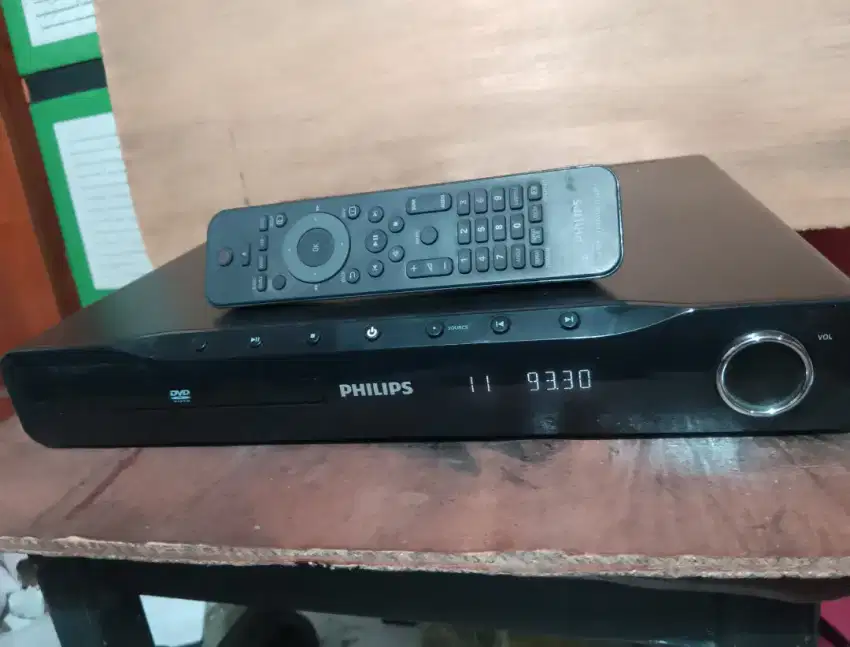 Philips Amplifier Home Theater USB 5.1, remote, full ori, merk Holland