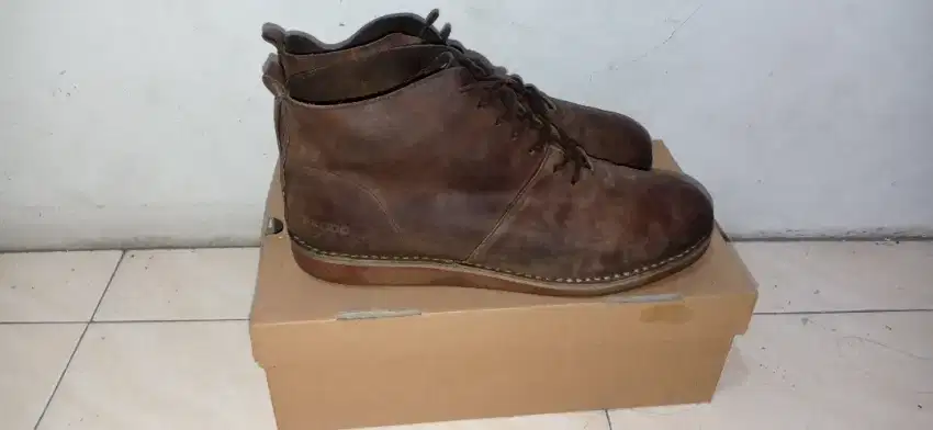 Sepatu Kulit Brodo Size 42 (bonus kaus kaki + topi pilihan)