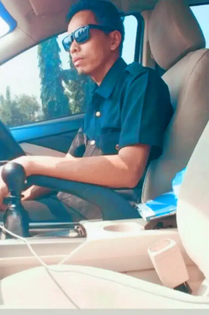 Lagi cari kerjaan sebagai driver