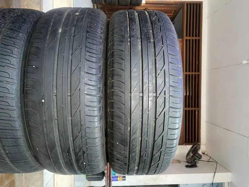 Ban Bridgestone  Turanza T001 RFT/Runflat    225 50 r18  2pcs