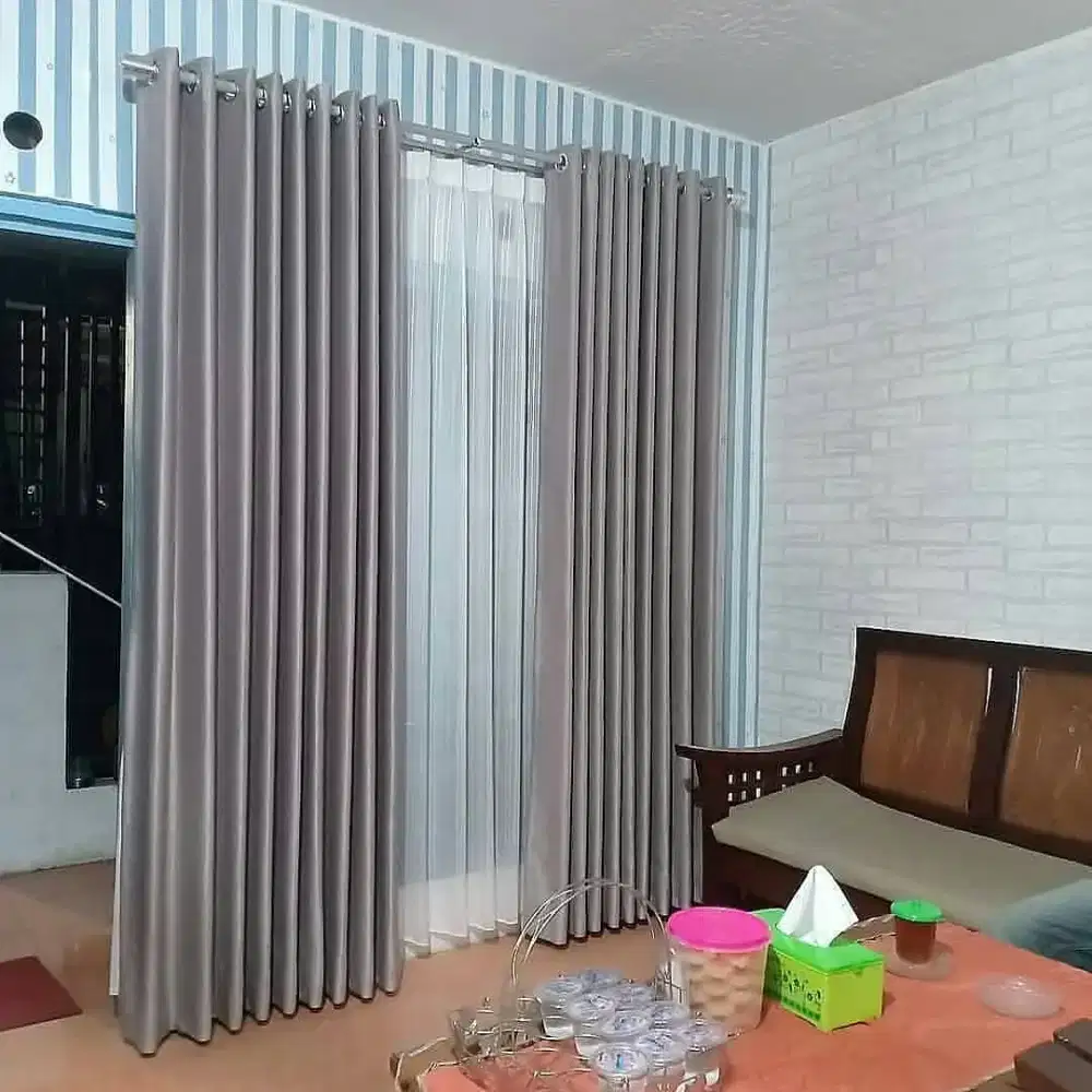 Gorden rumah Blackout