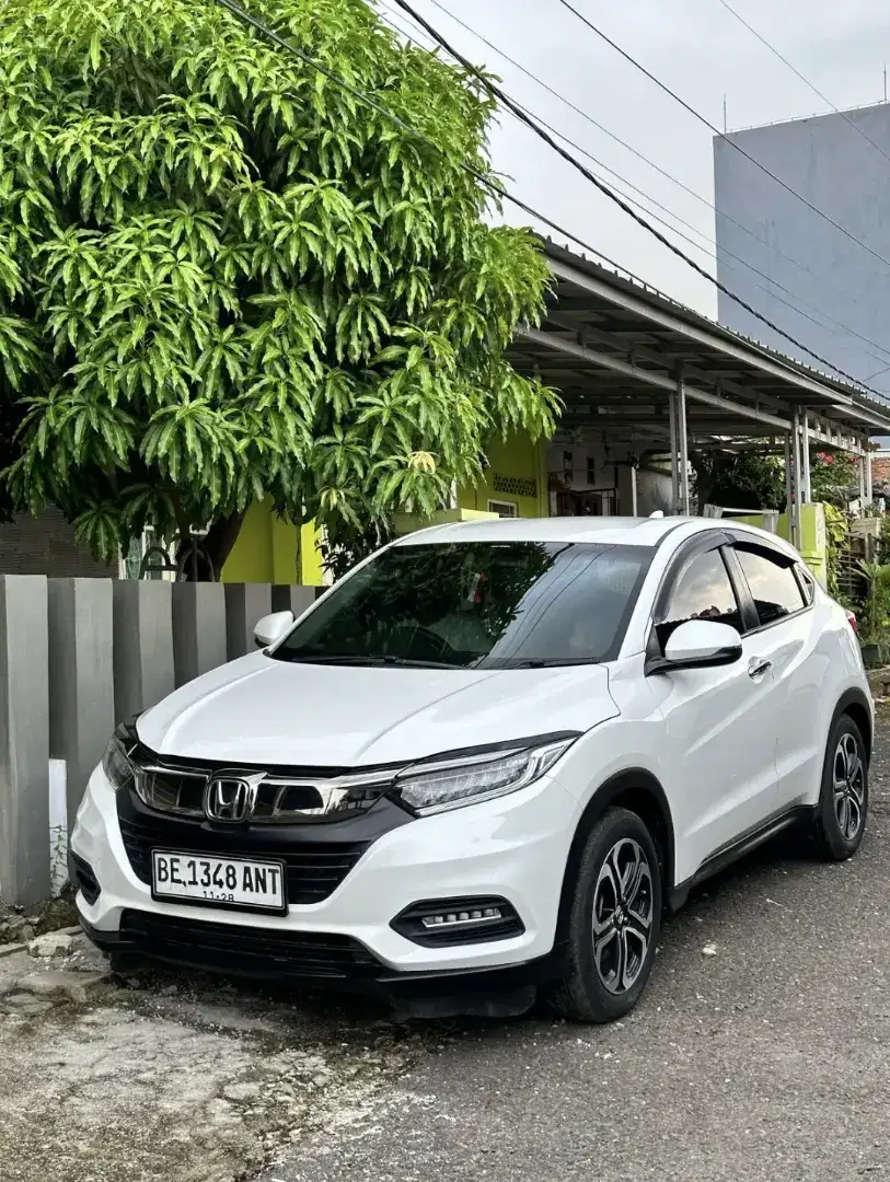 Honda HRV 1.5 Spesial Edition matic 2018 putih