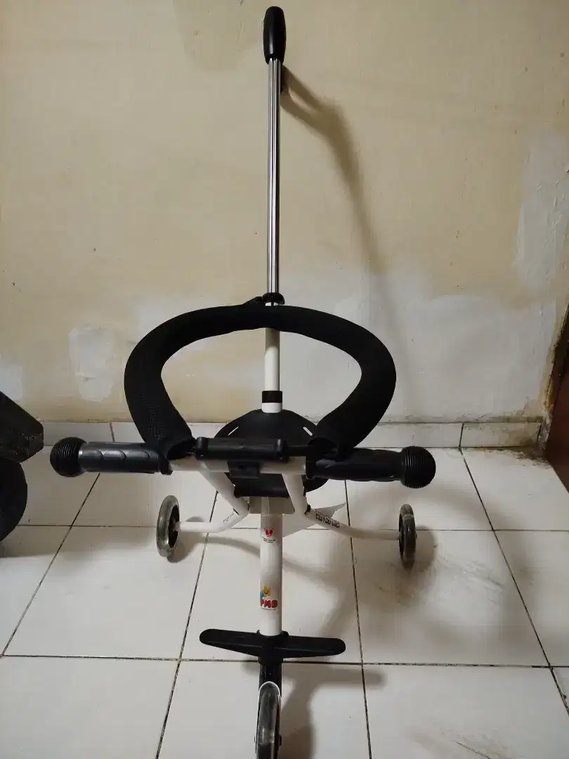 Stroller roda 3 kondisi baru