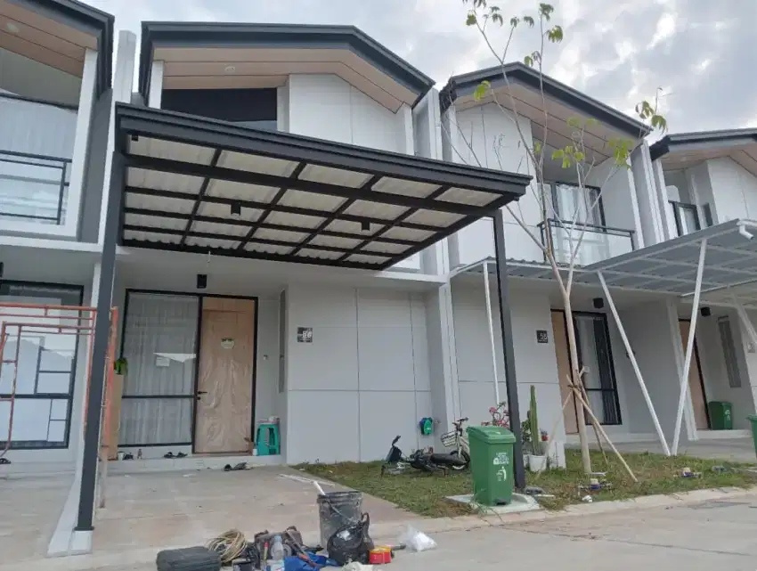 Pemasangan Canopy atap alderon kualitas premium