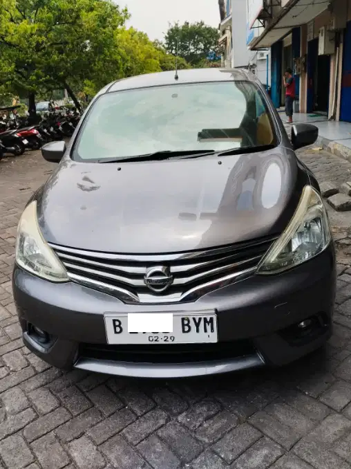 NISSAN GRAND LIVINA 1.5 XV TANGAN PERTAMA