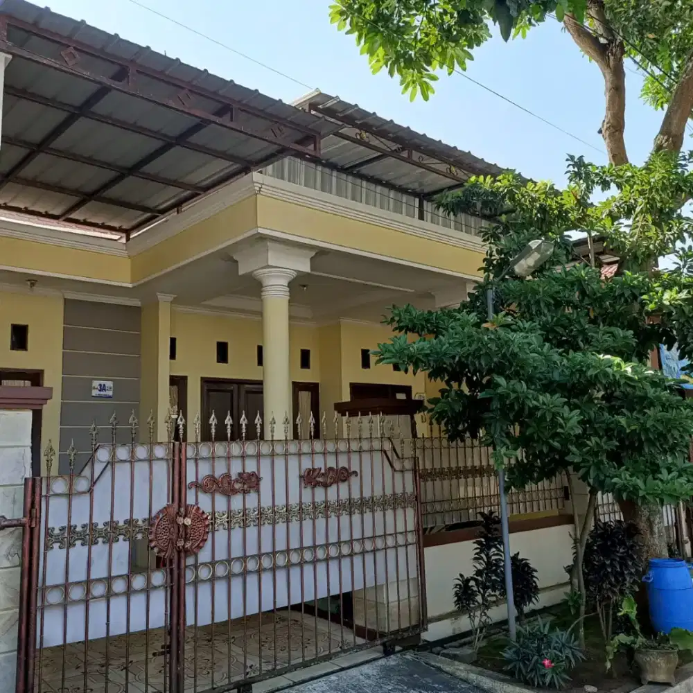 Rumah Dijual strategis siap huni