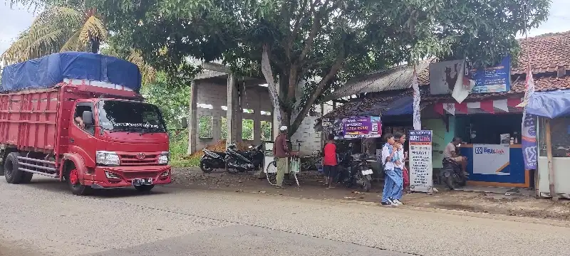 Dijual Tanah cocok buka warung kios atau Ruko di Putat Nutug