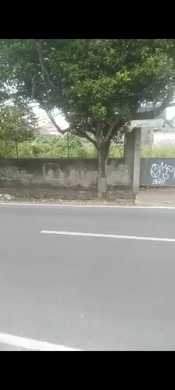 Tanah Pinggir Jalan Raya Ramai,Cocok Untuk Usaha