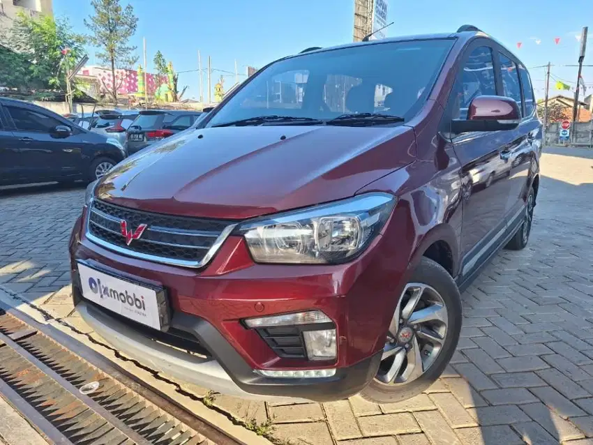 DP Rendah Wuling Confero S 1.5 L Lux Bensin-MT 2019 WSZSVS CRS