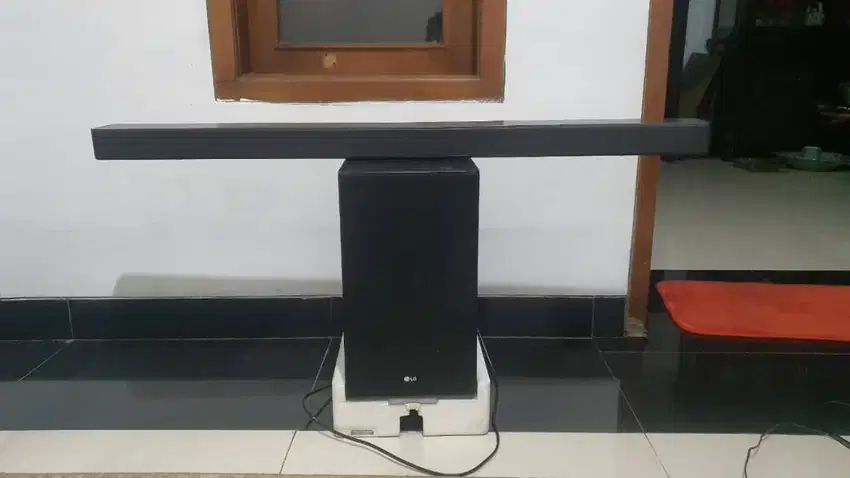 Speaker Soundbar LG SK8 Second No Minus Jarang Pakai