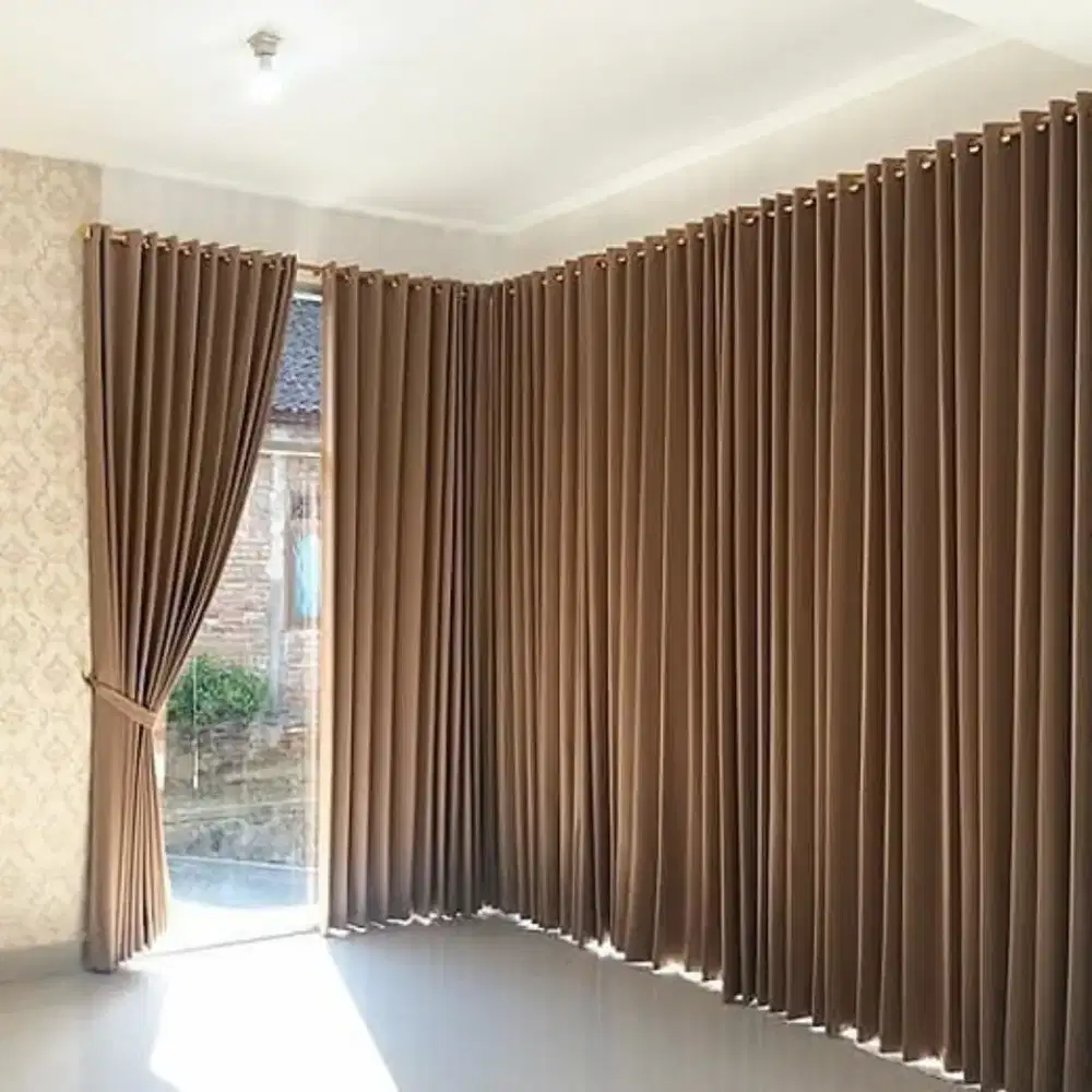 Gorden rumah Blackout