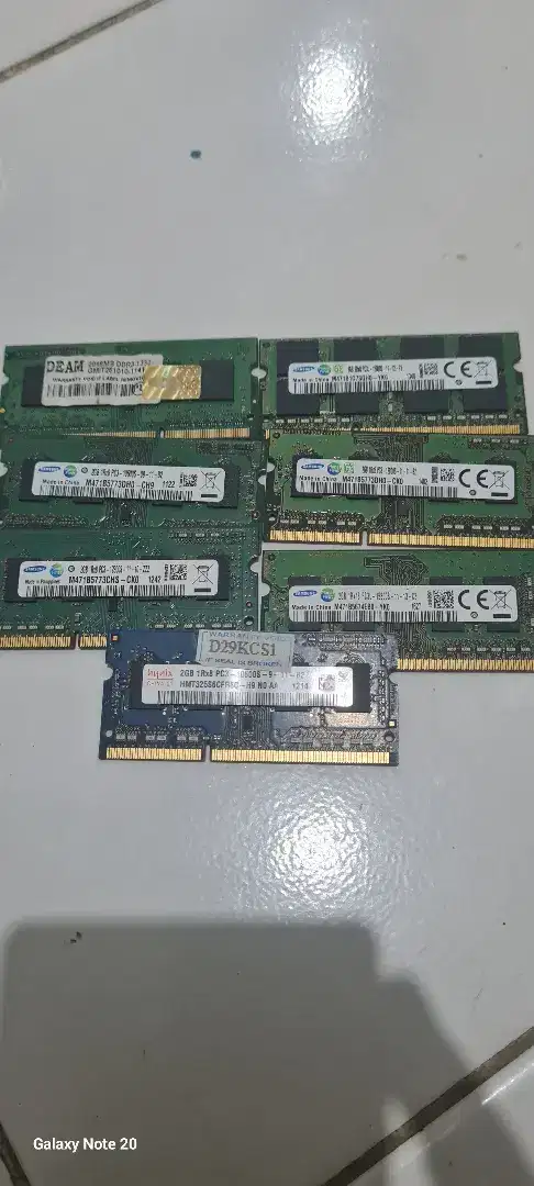 Memory laptop DDR3 kapasitas 2Gb ada 7 keeping borongan