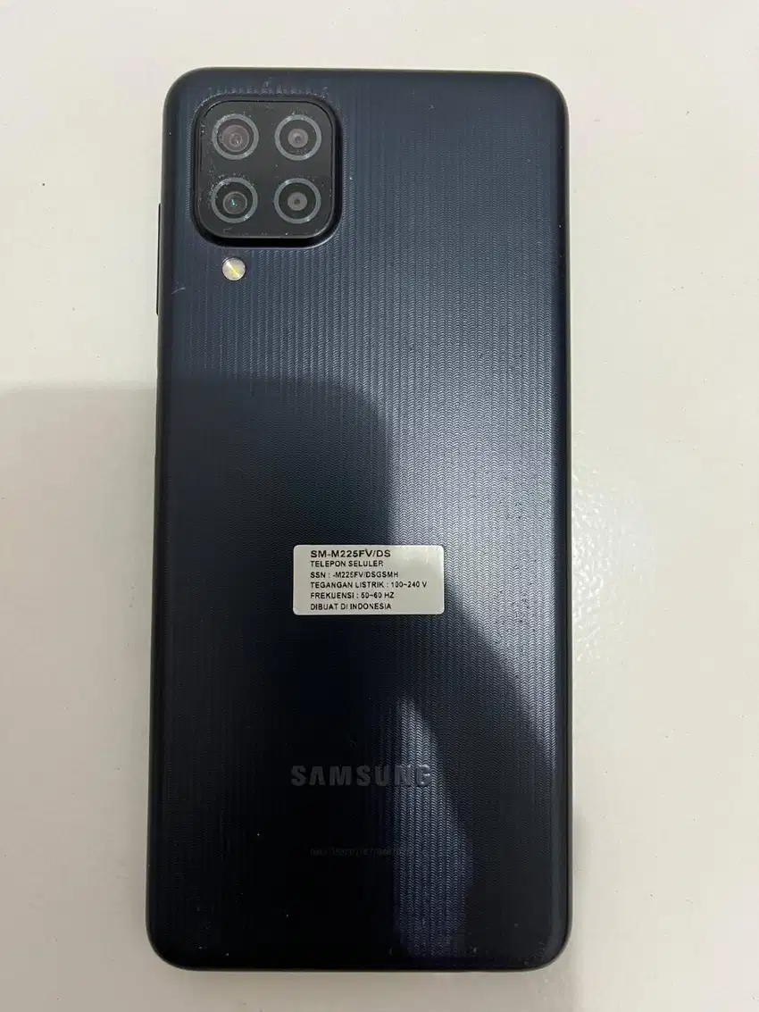 Samsung m22 6/128