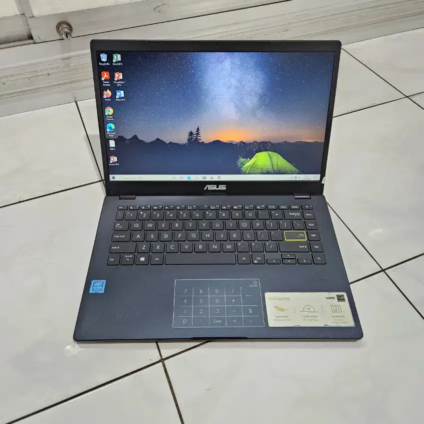 Laptop asus e410m