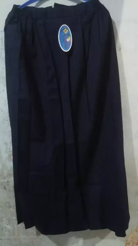 Rok Panjang Rempel SMP
