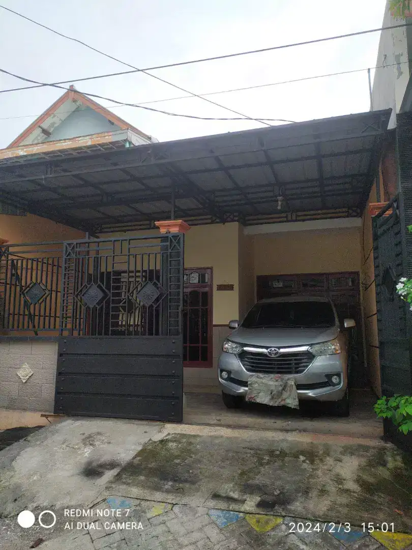 Dikontrakkan rumah bagus , aman, nyaman,jalan lebar,bebas banjir