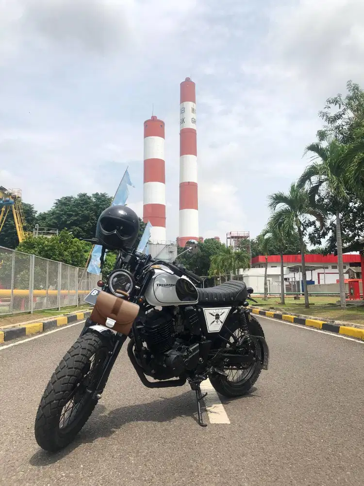 FOR SALE! JAPANESE STYLE MOTOR BASIC YAMAHA BYSON 150CC TAHUN 2011