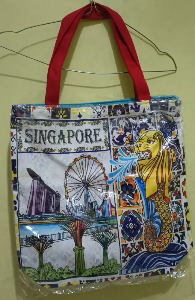 Tas untuk jalan dan apa aja