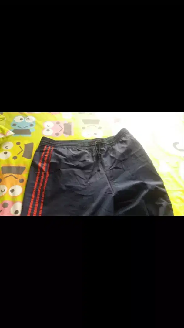 baju dan celana olahraga