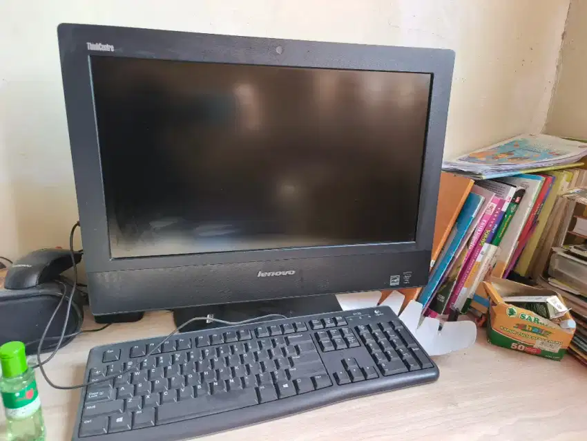 Think Centre Lenovo Aio monitor Pc core i5 4750s 6gb ram 500gb hdd