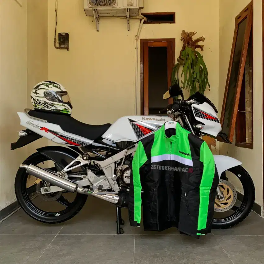 KAWASAKI NINJA 150 R 2013 ALBINO PUTIH GOOD CONDITION