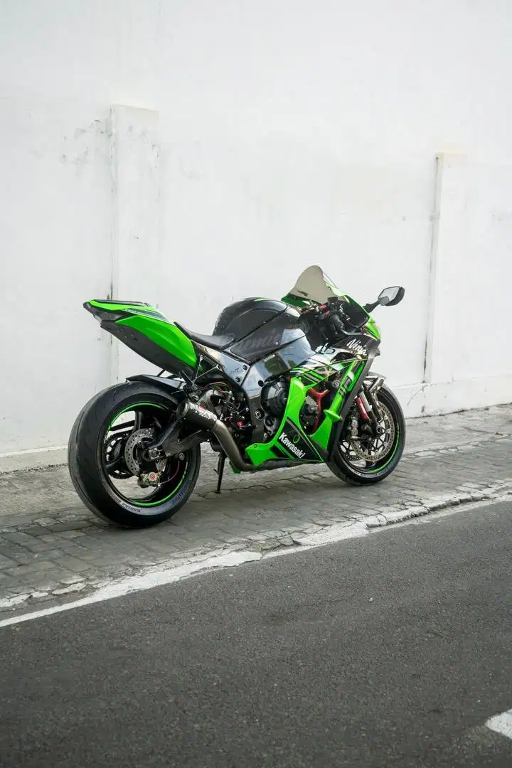 super Ganteng Kawasaki Ninja ZX10r KRT Livery NIK. 2016