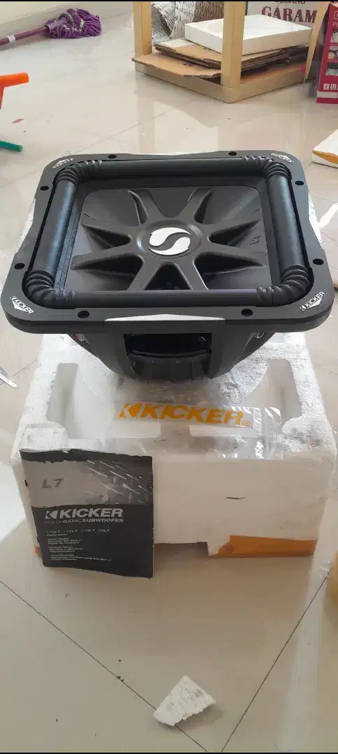 Subwoofer Kicker Solobaric L7