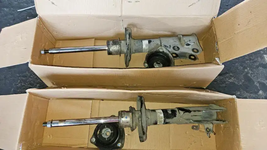 Shockbreaker / shock breaker dan support Civic FD 2006-2011