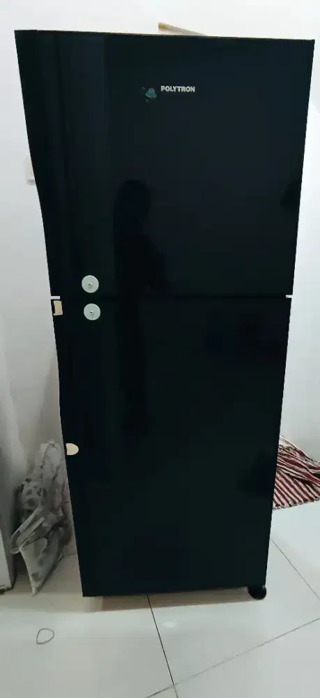 KULKAS POLYTRON 2 PINTU