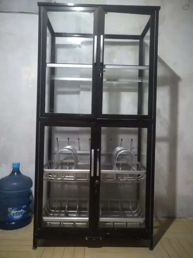 DIJUAL RAK PIRING ALUMUNIUM JUMBO BEKAS